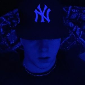 Meet your Posher, Ethan